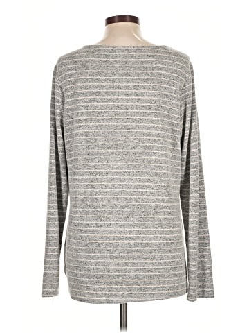 Max & Mia Pullover Sweater (view 2)