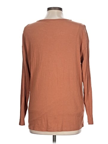 Old Navy - Maternity 3/4 Sleeve T-Shirt (view 2)