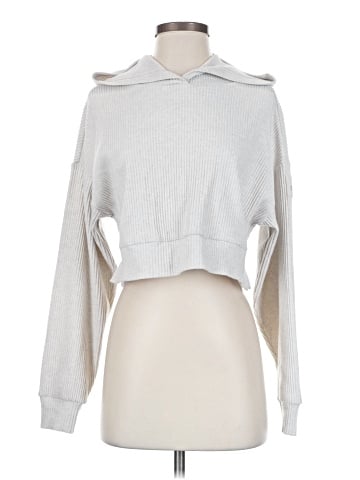 Alo Yoga Pullover Sweater (view 1)