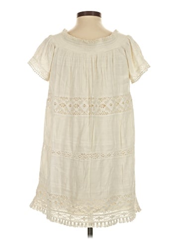 American Eagle Outfitters Casual Dress (view 2)