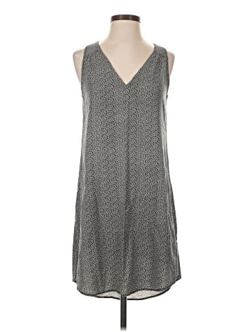 Old Navy Casual Dress (view 1)