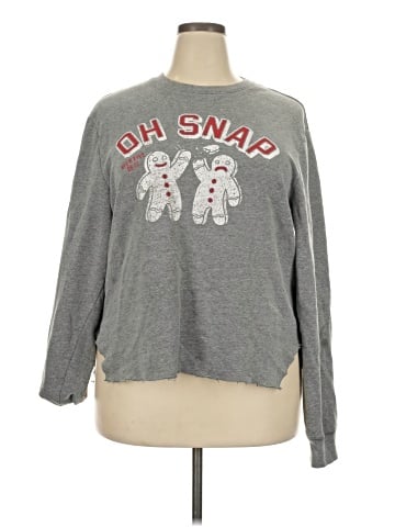Old Navy Long Sleeve T-Shirt (view 1)