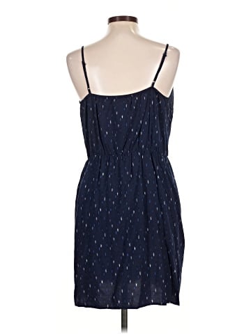 Old Navy Casual Dress (view 2)