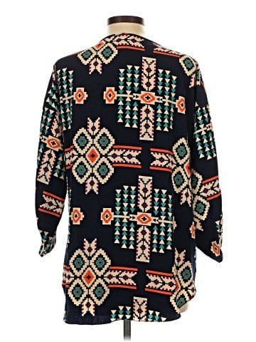 Daytrip 3/4 Sleeve Blouse (view 2)