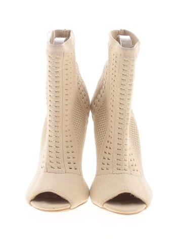Anne Michelle Ankle Boots (view 2)