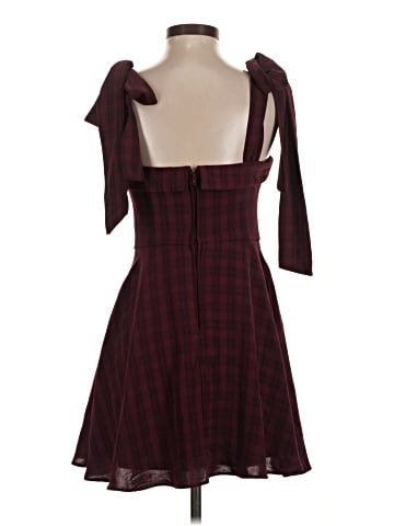 Francesca's Casual Dress (view 2)