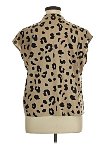 Shein Curve Sleeveless Blouse (view 2)