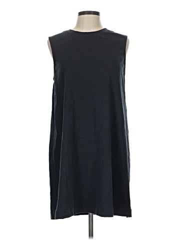 Primary Casual Dress (view 1)