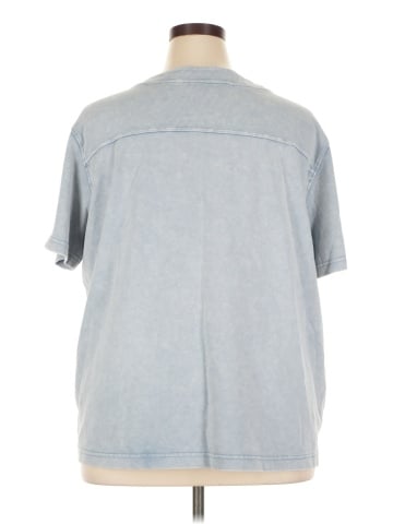 Jane and Delancey Short Sleeve Top (view 2)
