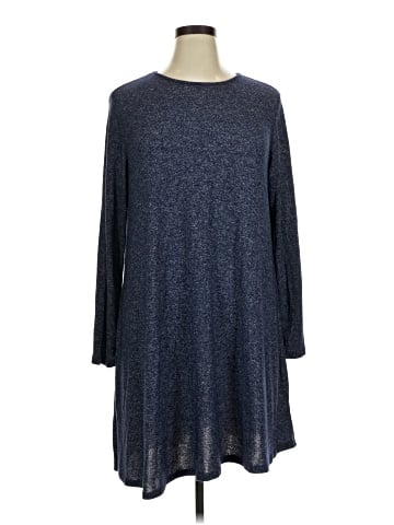Old Navy Casual Dress (view 1)