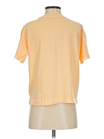 Old Navy Short Sleeve T-Shirt (view 2)