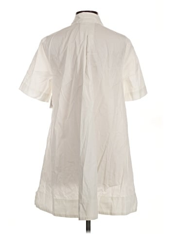 Old Navy Casual Dress (view 2)
