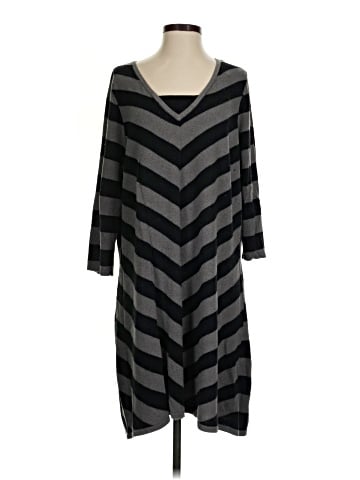 Valerie Bertinelli Casual Dress (view 1)