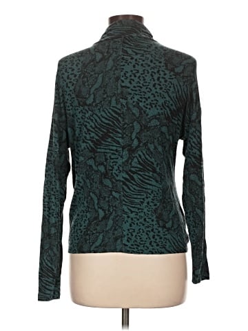 Jennifer Lopez Turtleneck Sweater (view 2)