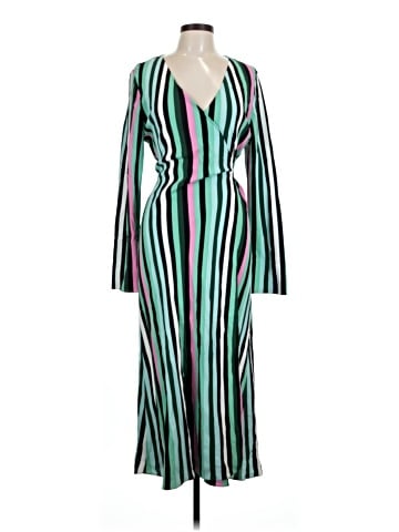 Diane von Furstenberg Casual Dress (view 1)