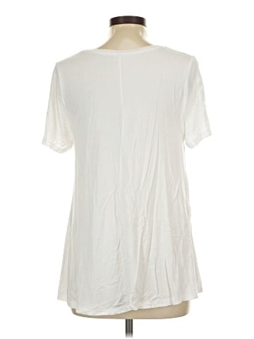 Lane Bryant Short Sleeve T-Shirt (view 2)
