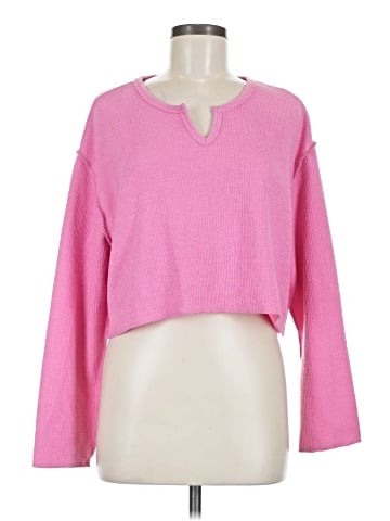 Urban Outfitters Long Sleeve T-Shirt (view 1)