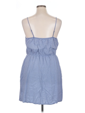Old Navy Casual Dress (view 2)