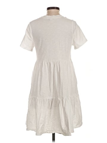 Old Navy Casual Dress (view 2)