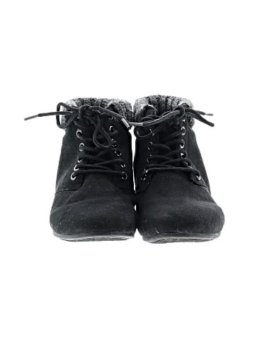 Rouge Ankle Boots (view 2)