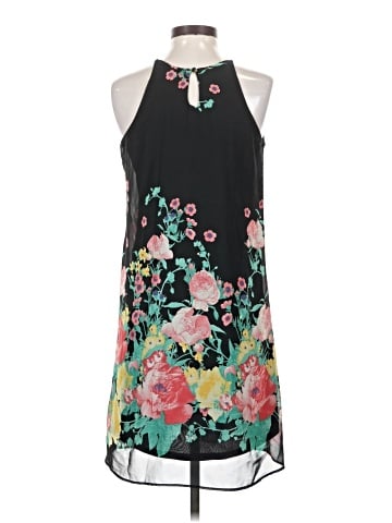 Le Lis Casual Dress (view 2)