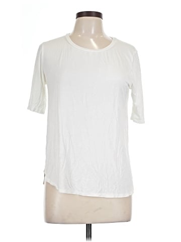 Emma's Closet Short Sleeve Top (view 1)