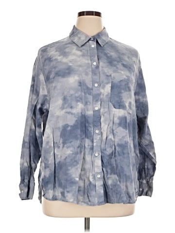 Old Navy Long Sleeve Button-Down Shirt (view 1)