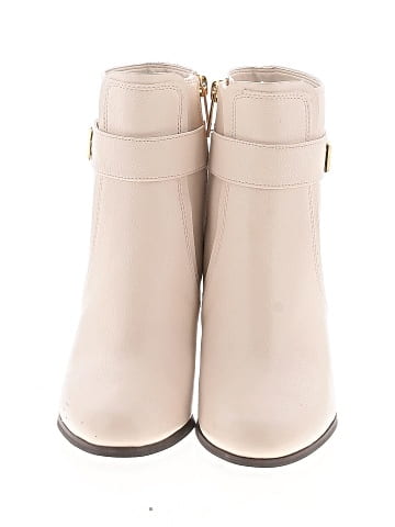 MICHAEL Michael Kors Ankle Boots (view 2)