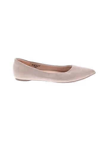 Unbranded Flats (view 1)