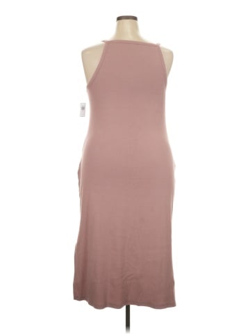 Old Navy Casual Dress (view 2)