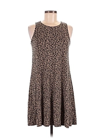 Old Navy Casual Dress (view 1)