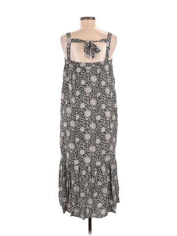Old Navy Casual Dress (view 2)