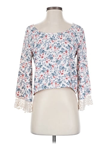 Hollister 3/4 Sleeve Blouse (view 1)