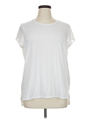 all in motion Sleeveless T-Shirt (view 1)