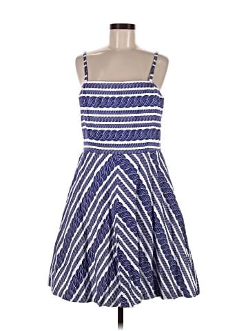 Vineyard Vines Casual Dress (view 1)