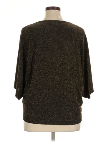 J.R. Nites by Carol Lin 3/4 Sleeve Top (view 2)