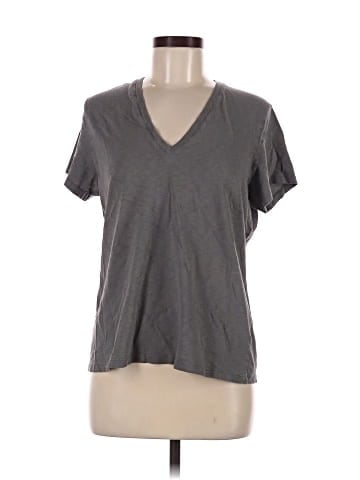 Uniqlo Short Sleeve T-Shirt (view 1)