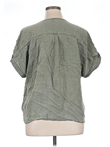 Old Navy Short Sleeve Blouse (view 2)