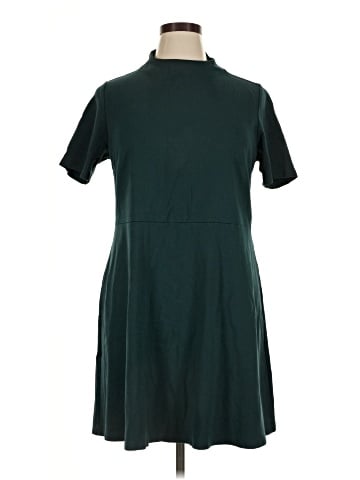 Slate & Willow Casual Dress (view 1)