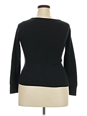 Old Navy 3/4 Sleeve T-Shirt (view 2)