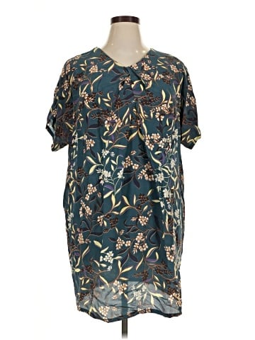 Amour Vert Casual Dress (view 1)