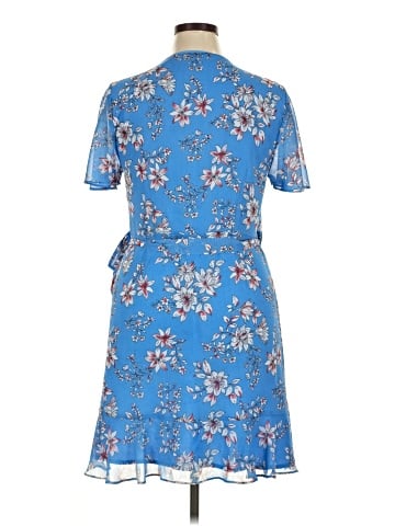 Banana Republic Factory Store Casual Dress (view 2)