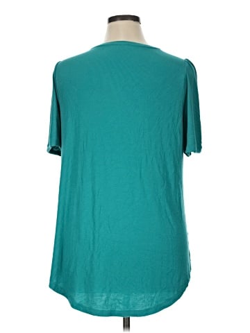 Lane Bryant Short Sleeve T-Shirt (view 2)