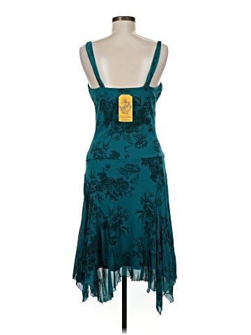 Le Chateau Cocktail Dress (view 2)