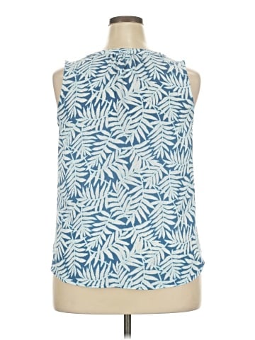 41Hawthorn Sleeveless Blouse (view 2)