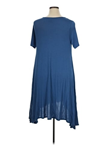 Agnes & Dora Casual Dress (view 2)