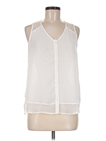 XOXO Sleeveless Blouse (view 1)