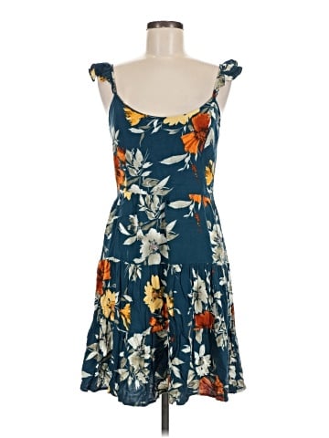 Xhilaration Casual Dress (view 1)