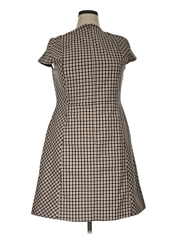 Elie Tahari Casual Dress (view 1)