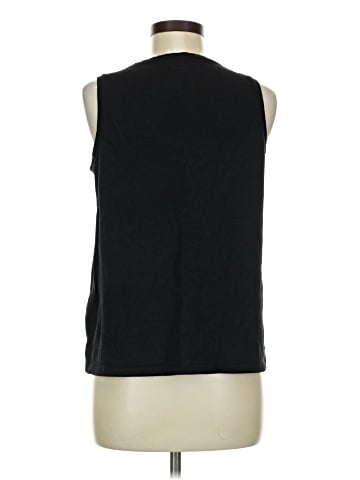 Old Navy Sleeveless T-Shirt (view 2)